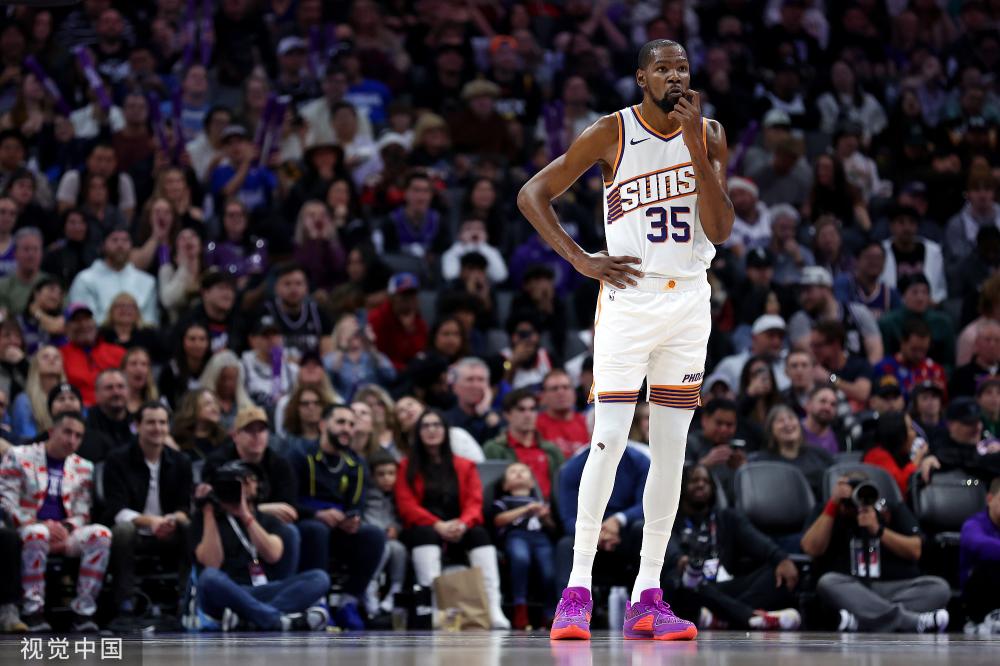 三连冠的重 三连冠的重