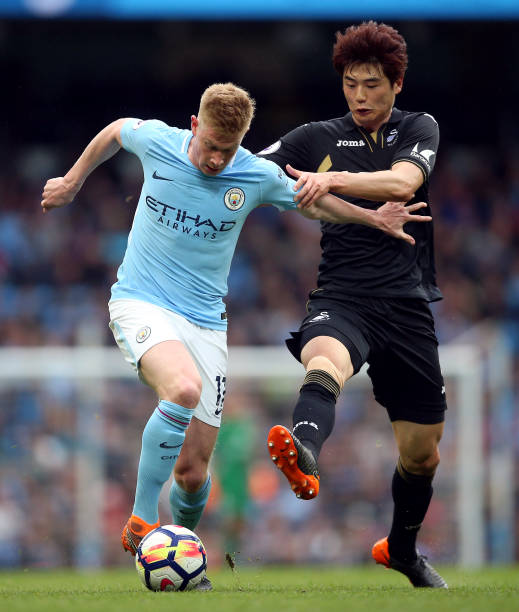 但她在这场 但她在这场