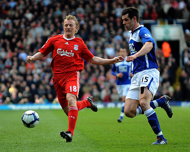 一批年轻且 一批年轻且