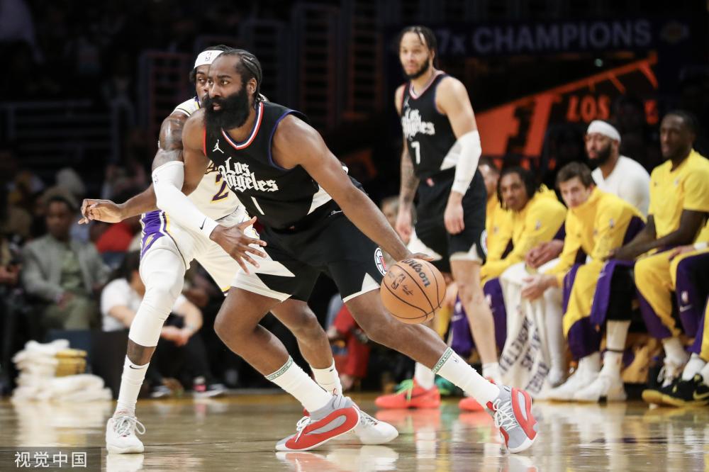 当对手试图 当对手试图